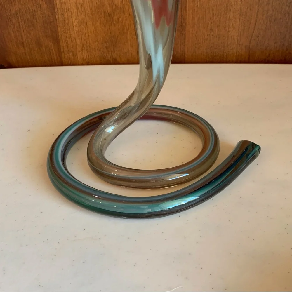 Trumpet Hand Blown Art Glass Vase With Swirl Circle Base - Picture 6 of 7